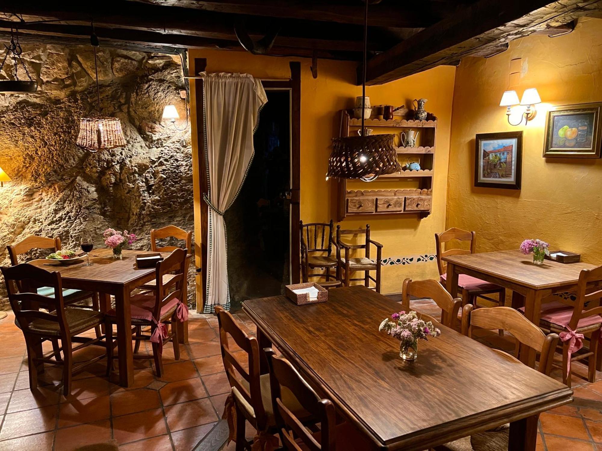 Posada La Trebede Перросо Экстерьер фото