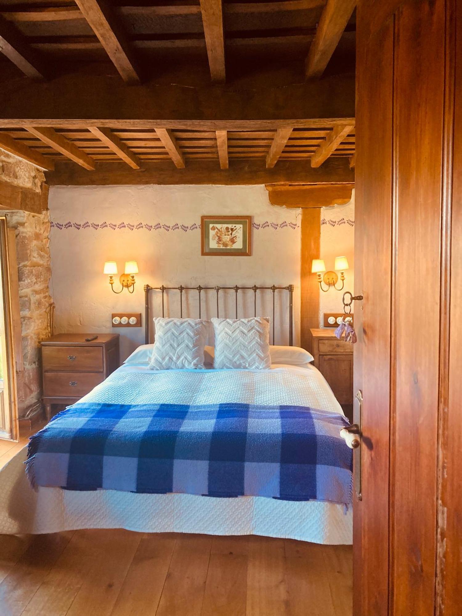 Posada La Trebede Перросо Экстерьер фото