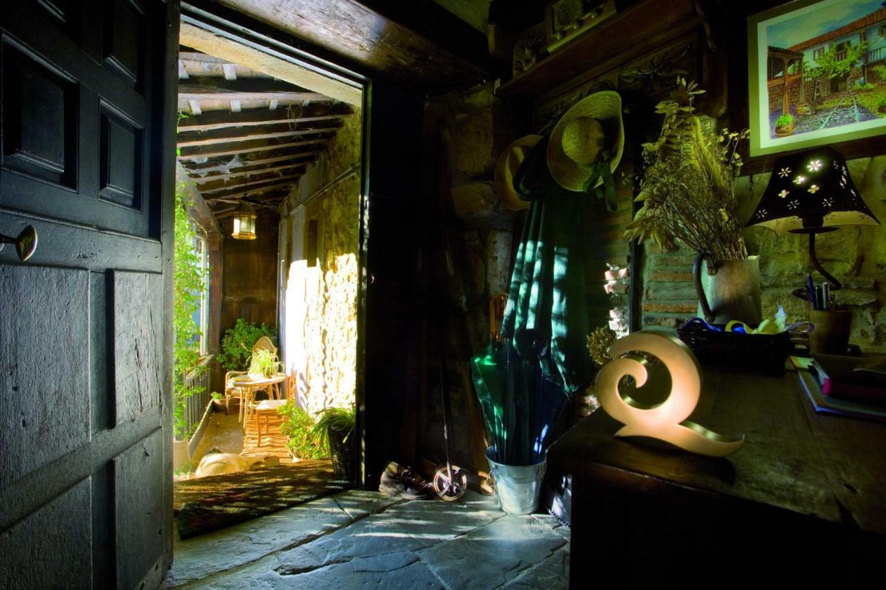 Posada La Trebede Перросо Экстерьер фото