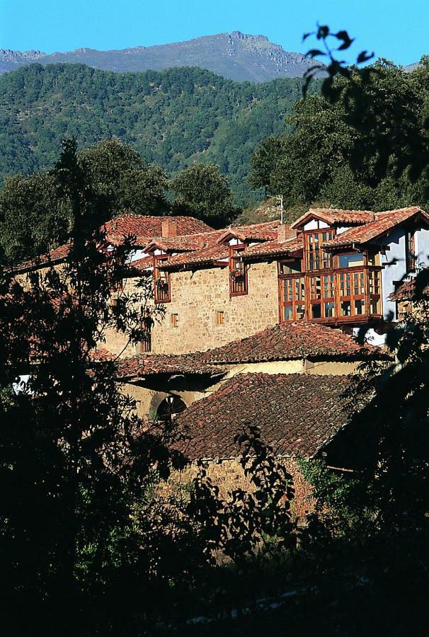 Posada La Trebede Перросо Экстерьер фото